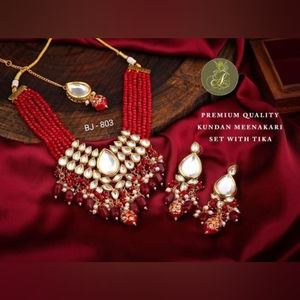 High quality Necklace with Mangteks and earrings | Indian jewelry  | Traditional